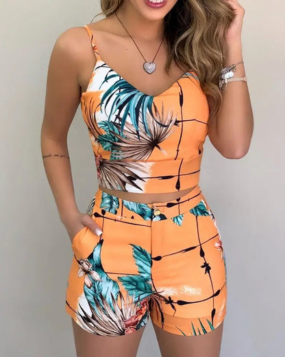 Women's Casual Summer 2 Piece Outfits - Print Spaghetti Strap Crop Top & Short Sets